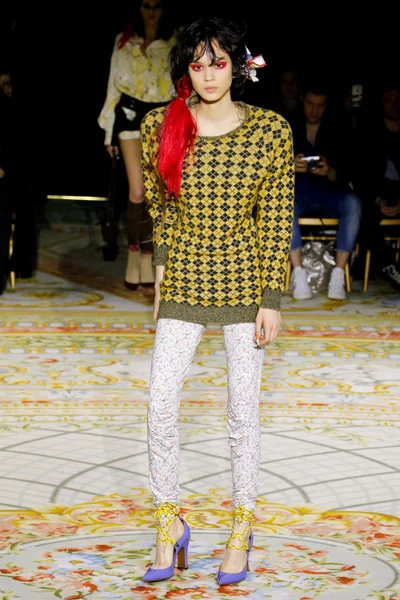 Look 20